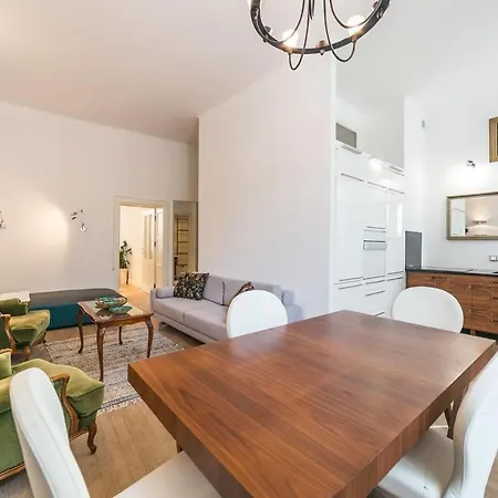 アパート Freta Unique Old Town